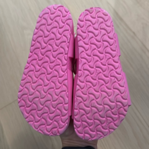 Kids Birkenstock Sandals size 28 Pink size 11 - Picture 3 of 3